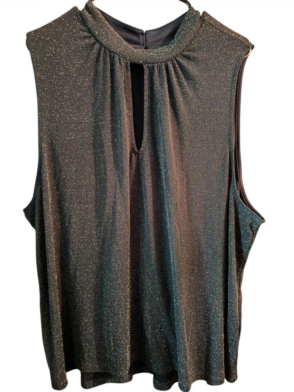 black shimmer sleeveless keyhole blouse Reitmans